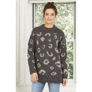 UNIVERSAL THREAD Gray Charcoal Animal Print Sweater Long Sleeves NEW Size LARGE